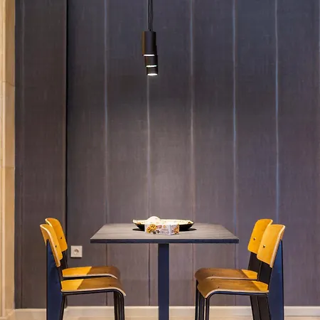 Omega 30 Apartment *