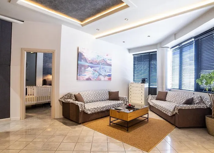 Omega 30 Τρίκαλα