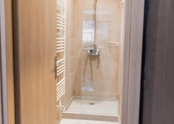 Διαμέρισμα Omega 30 *