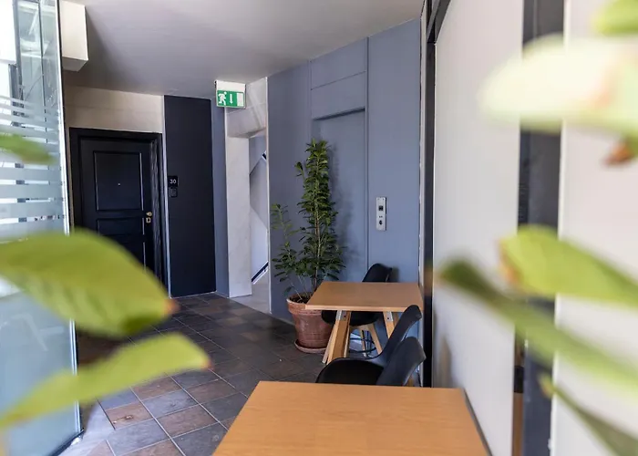 Διαμέρισμα Omega 30